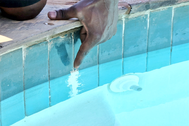 Swimming Pool Water Leakage